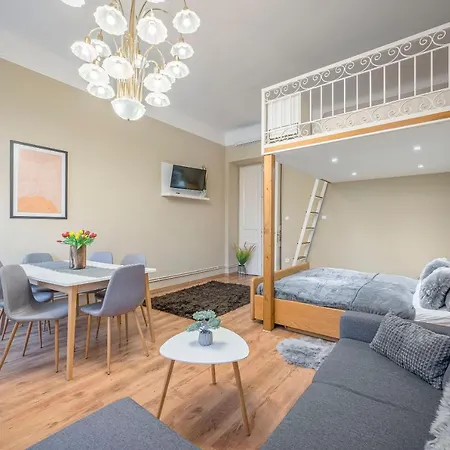 Corvin By Nw Apartament