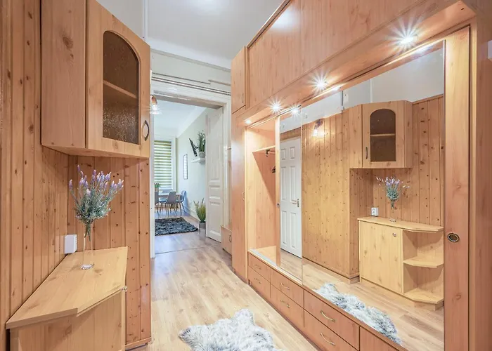 Corvin By Nw * Budapest